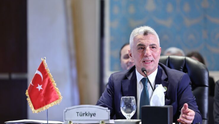 Bakan Bolat, Kahire’de D-8 Ticaret Bakanları Zirvesi’ne Katıldı