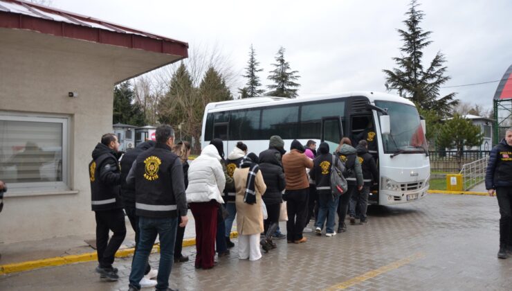 Eskişehir Merkezli 6 İlde Fuhuş Operasyonu: 13 Gözaltı