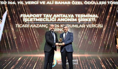Antalya’da Ekonominin Yıldızları Ödüllendirildi: ATSO 144 Yaşında