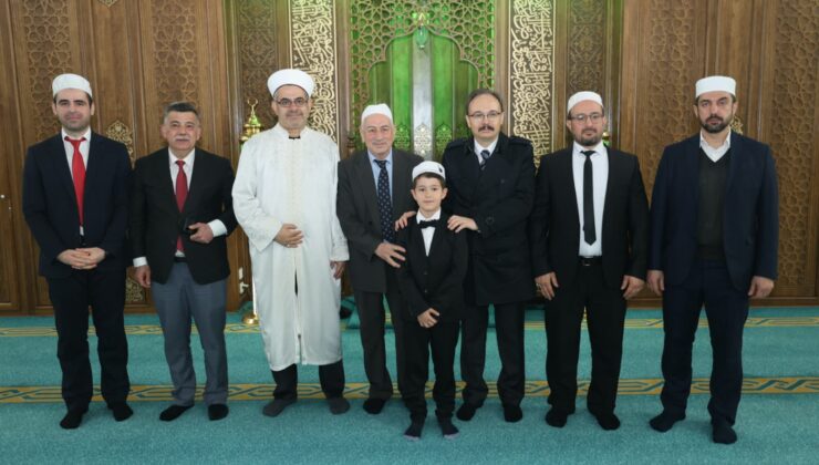 Siirt’te Polis Haftası’nda Şehitler İçin Mevlid ve Dua Programı Düzenlendi