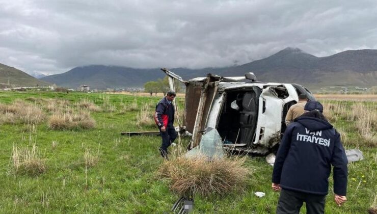 Van’ın Gevaş ilçesinde trafik kazası: 2 yaralı