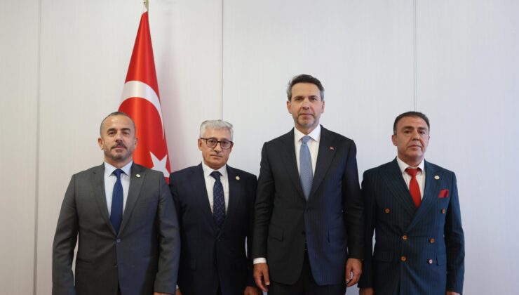 Bakan Bayraktar, UID Romanya Temsilcileriyle Bir Araya Geldi