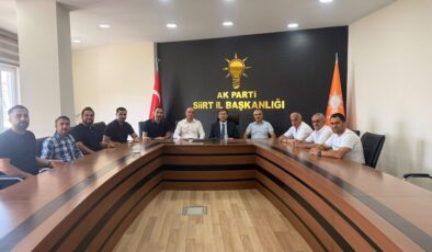Ak Parti Siirt İl Başkanlığı’nda Yoğun Tebrik Trafiği