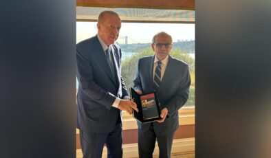 Cumhurbaşkanı Erdoğan’dan Lübnan Başbakanı’na Anlamlı Hediye