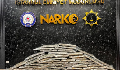Zeytinburnu’nda Uyuşturucu Operasyonu: 83 Kilogram Skunk Ele Geçirildi